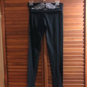 Victoria’s Secret leggings